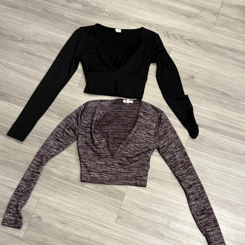 Aritzia wilfred crop longed sleeves